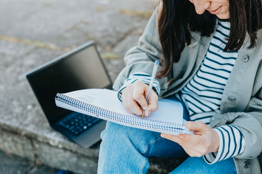 Aishwarya Writing